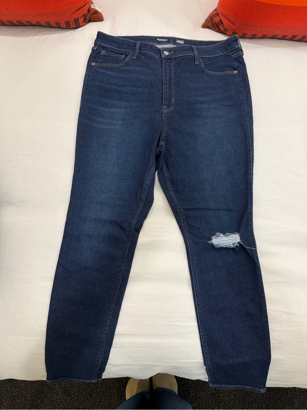 Old Navy Extra High-Rise Rockstar Super Skinny Secret-Smooth Pockets Jeans Blue